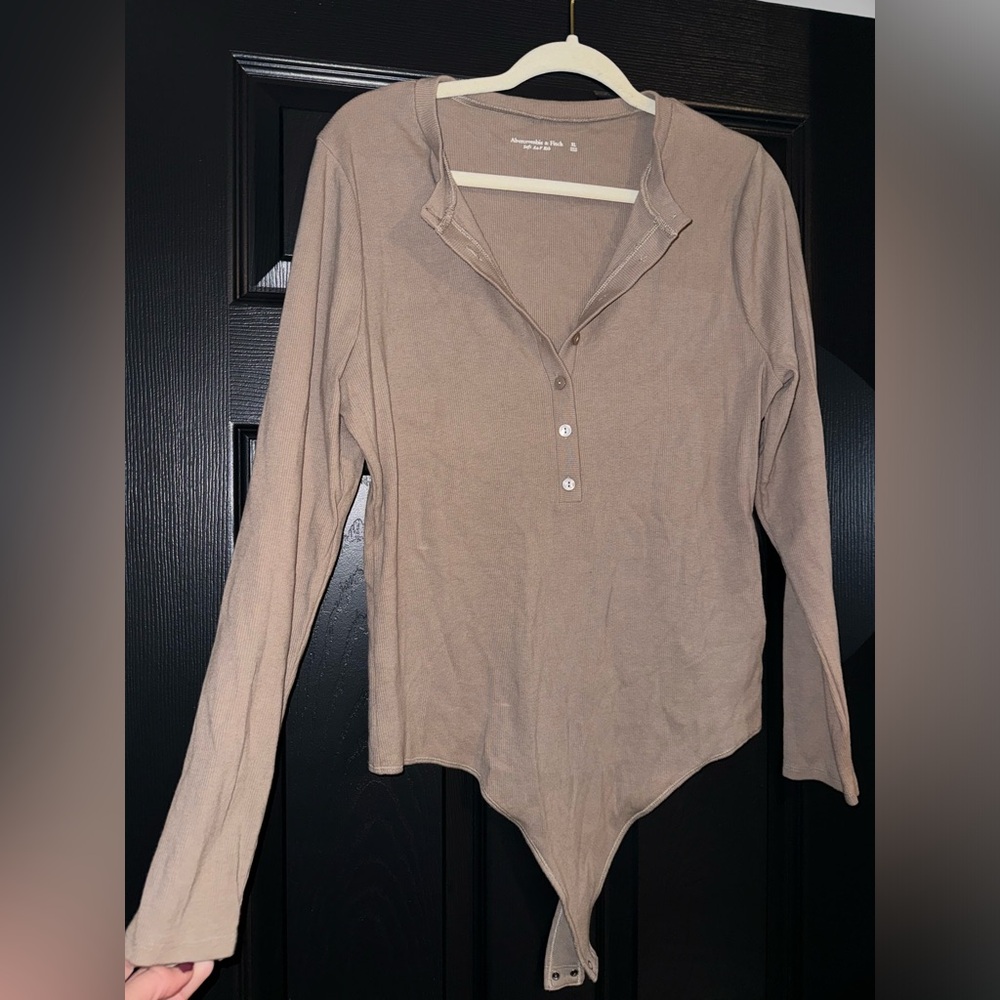 Abercrombie brown ribbed Henley bodysuit - XL